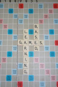 “Games Based Learning - Scrabble” de Tess Watson bajo licencia CC Reconocimiento 2.0 