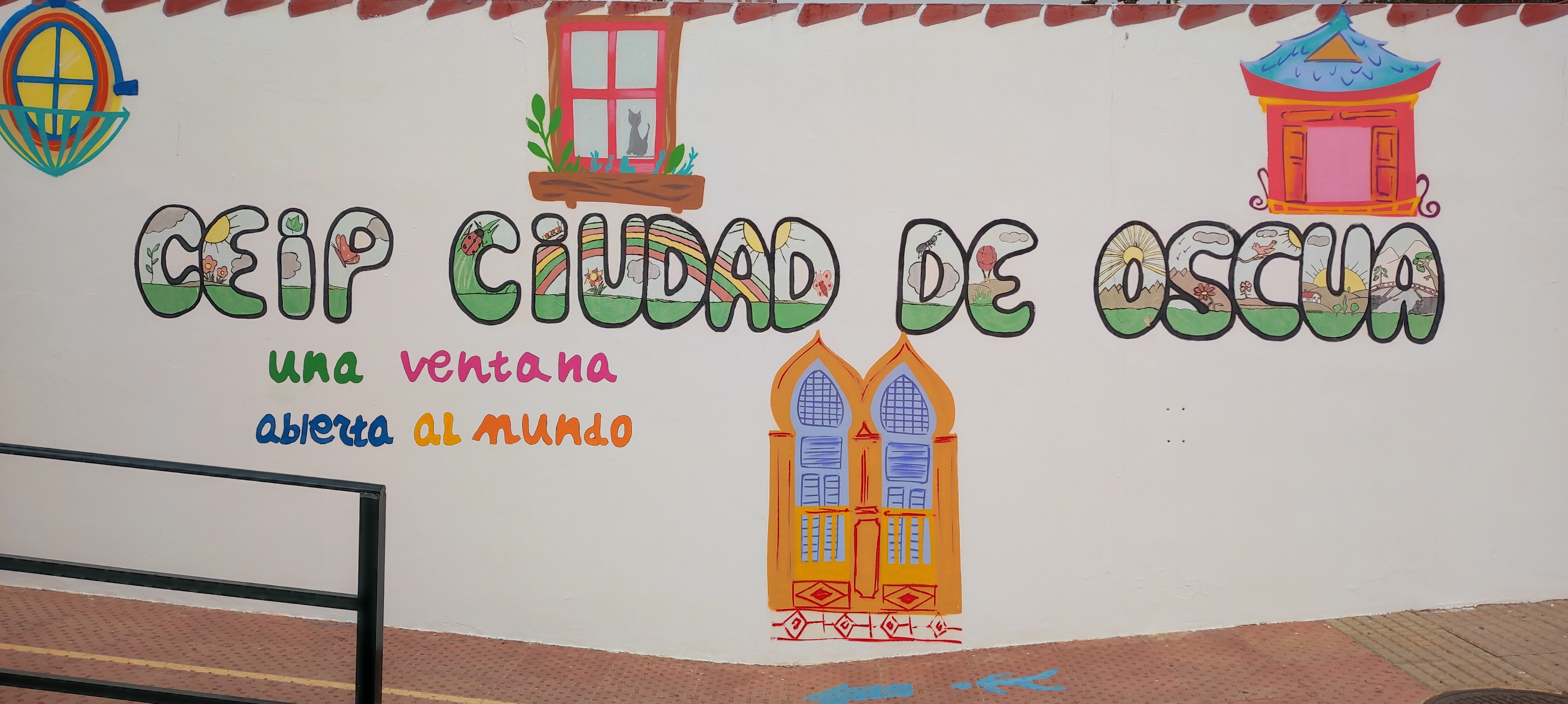 Mural del CEIP Ciudad de Oscua