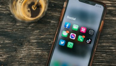 Móvil y redes sociales