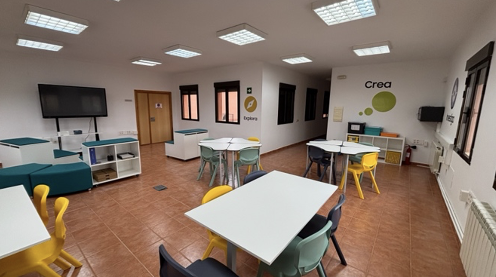 Colegio María Inmaculada de Mora